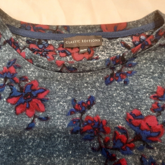 3/$10 NWT lightweight sweater size 2xl - Picture 2 of 3